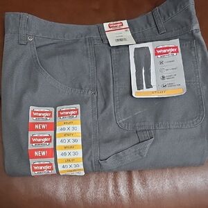 Wrangler Men's Utility Gray Jeans